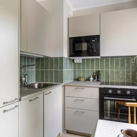 Stylish Marine Studio, Balcony, Parking In Lauttasaari * Helsinki