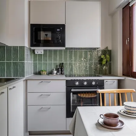 Stylish Marine Studio, Balcony, Parking In Lauttasaari Διαμέρισμα