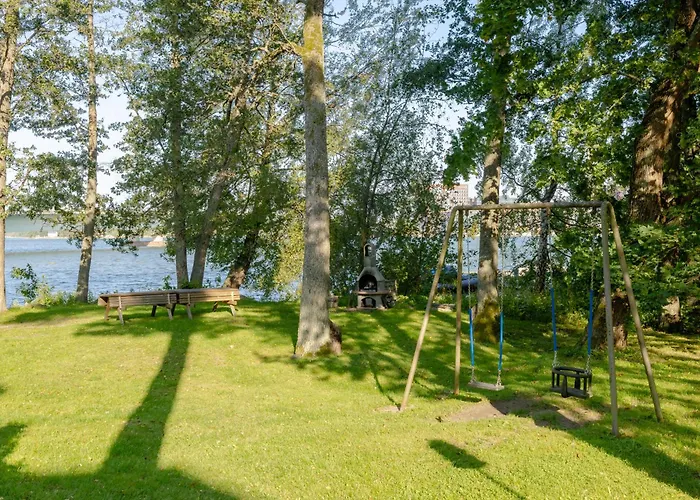 Stylish Marine Studio, Balcony, Parking In Lauttasaari Διαμέρισμα