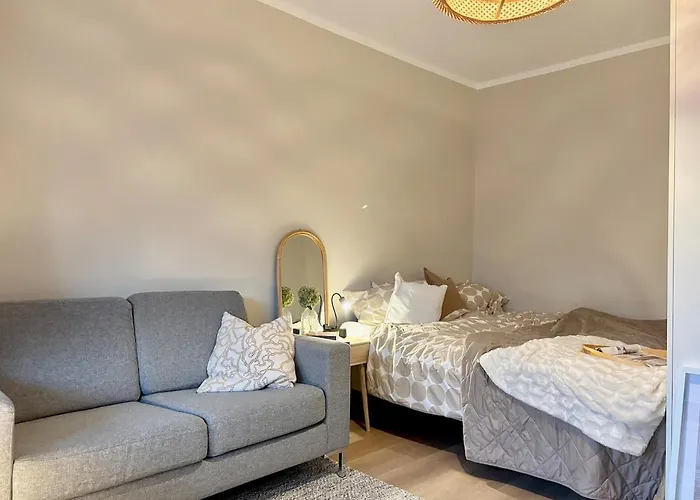 Stylish Marine Studio, Balcony, Parking In Lauttasaari *