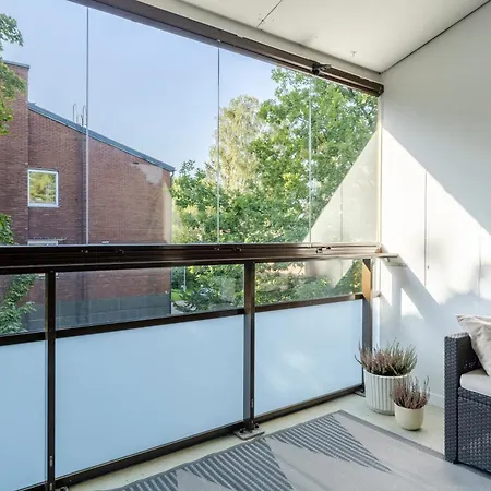 Stylish Marine Studio, Balcony, Parking In Lauttasaari Huoneisto Helsinki